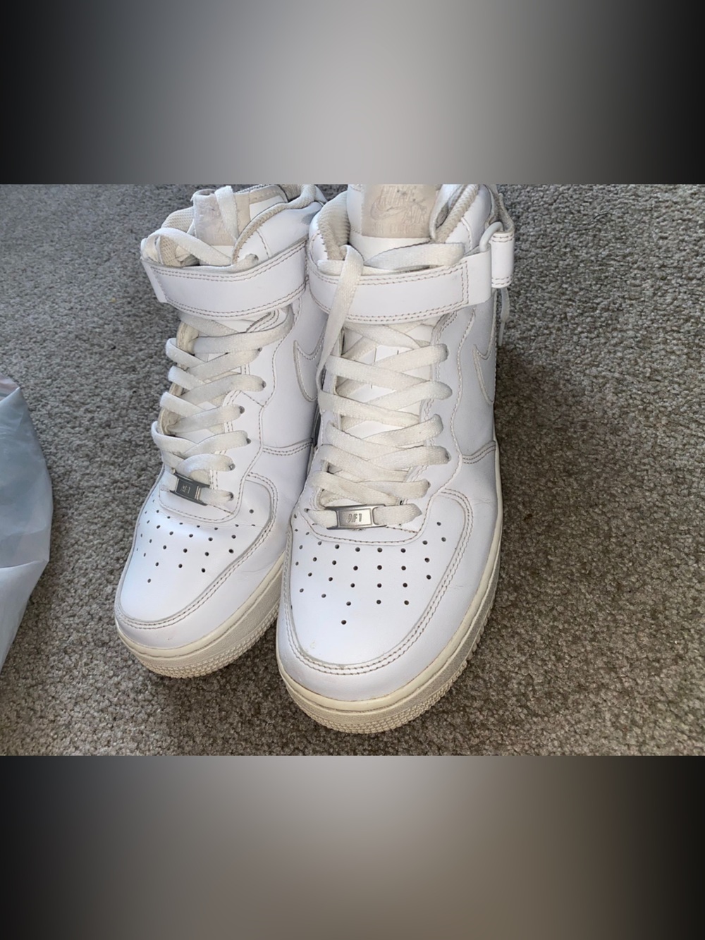 Nike air forces, mid top